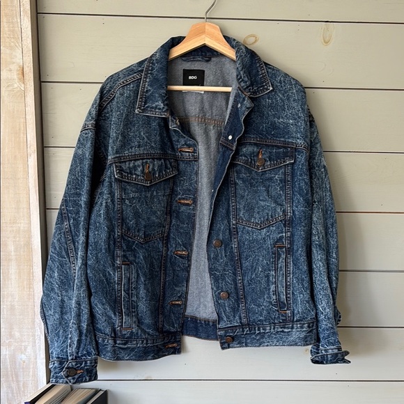 BDG Acid Wash Denim Jacket - Picture 1 of 6